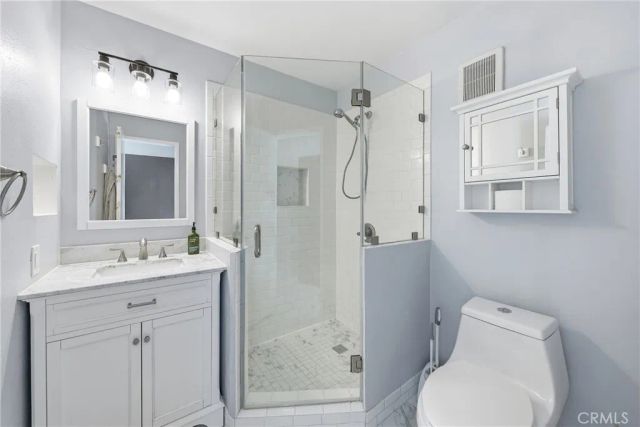1822 Garvey 8, Alhambra, CA 91803