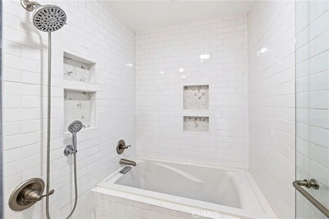 1822 Garvey 8, Alhambra, CA 91803