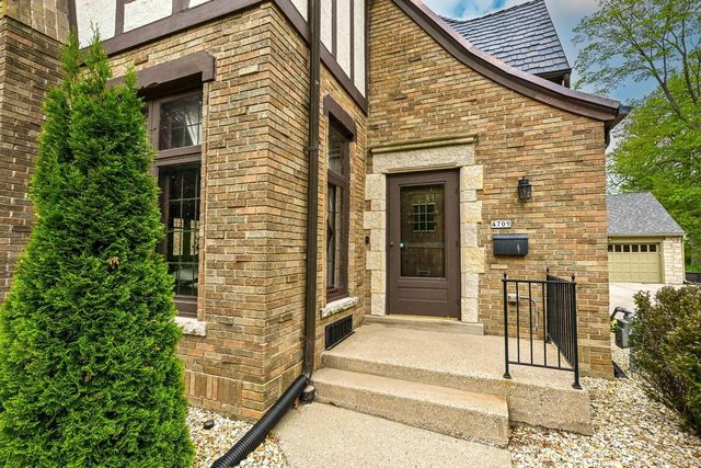 4709 N Cramer STREET, Whitefish Bay, WI 53211