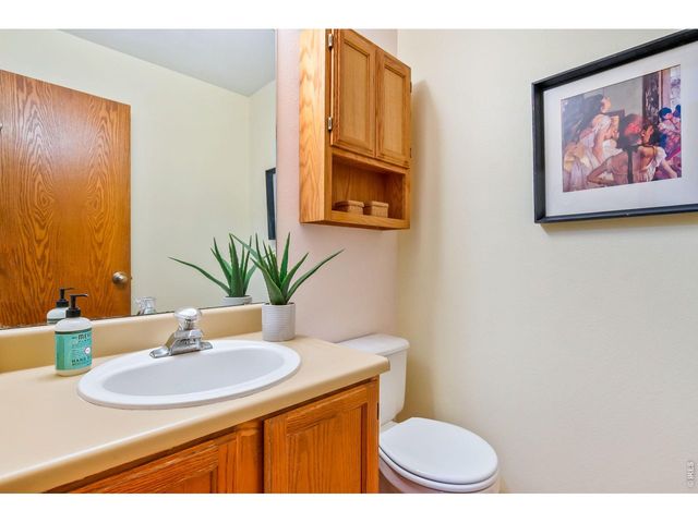 1631 Dogwood Ct, Fort Collins, CO 80525