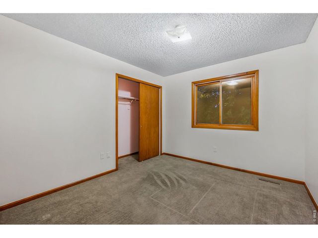 1631 Dogwood Ct, Fort Collins, CO 80525