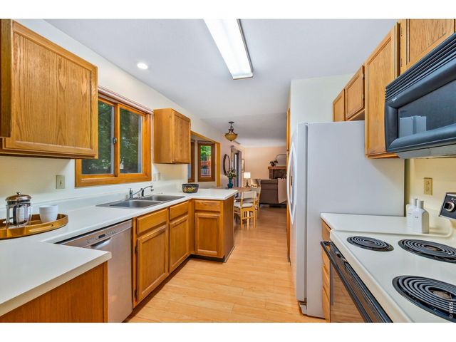 1631 Dogwood Ct, Fort Collins, CO 80525