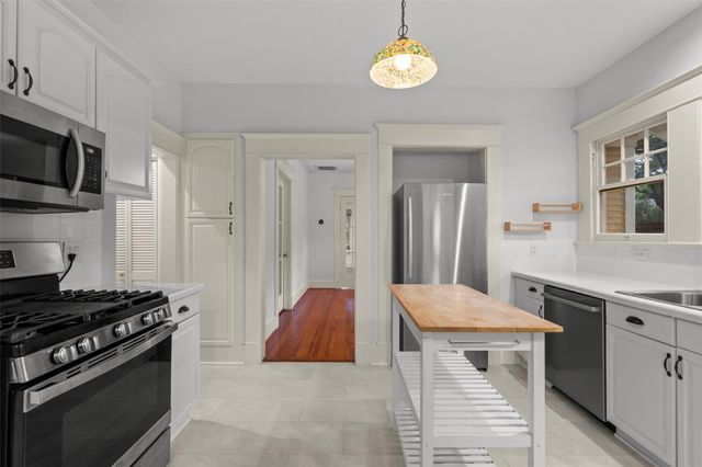 1412 Kipling Street, Houston, TX 77006