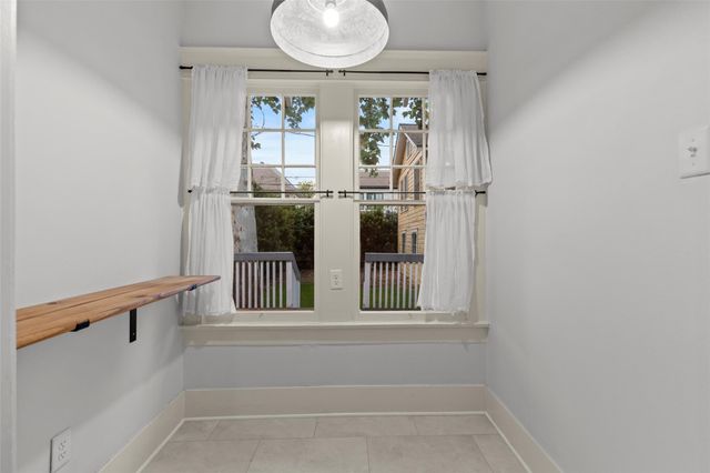 1412 Kipling Street, Houston, TX 77006