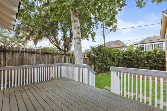 1412 Kipling Street, Houston, TX 77006