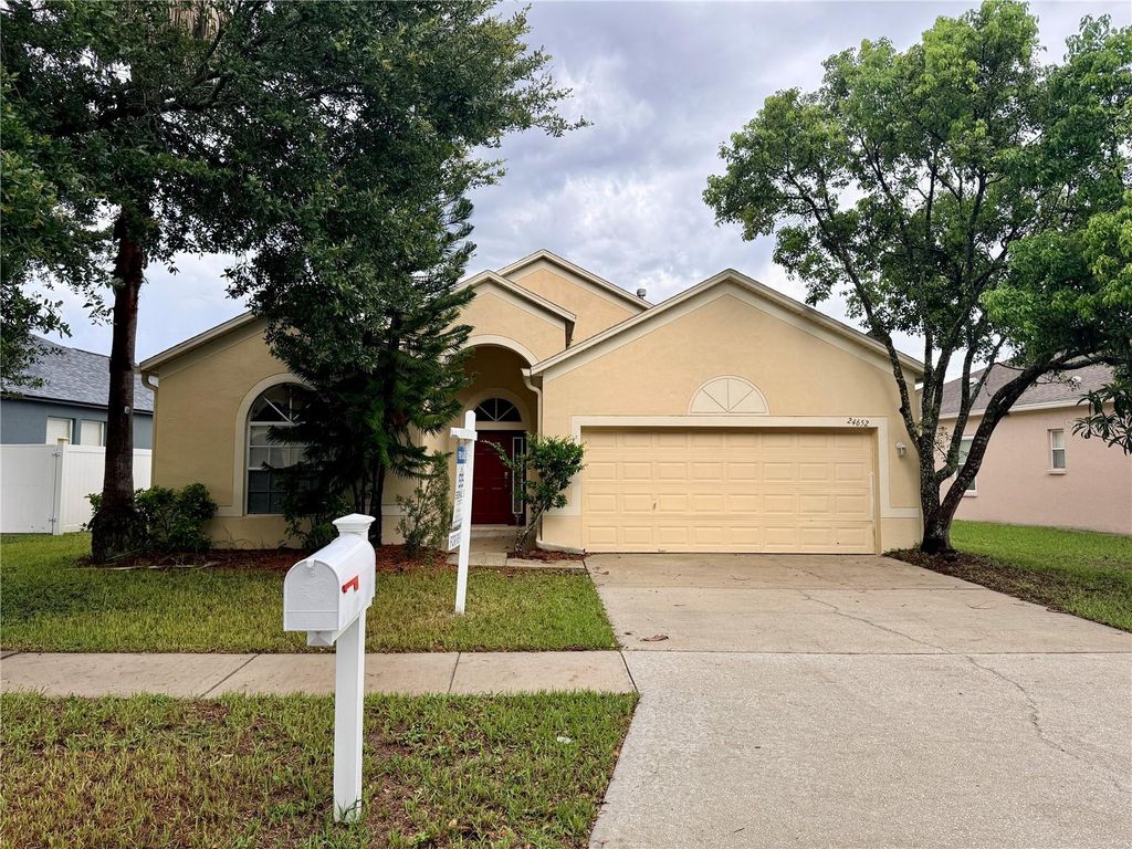 24652 PORTOFINO DRIVE, Lutz, FL 33559