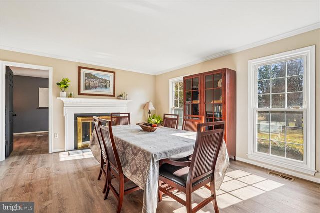 5709 FOGGY LN, Rockville, MD 20855