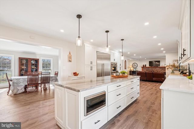 5709 FOGGY LN, Rockville, MD 20855