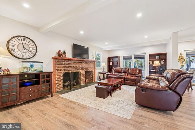 5709 FOGGY LN, Rockville, MD 20855