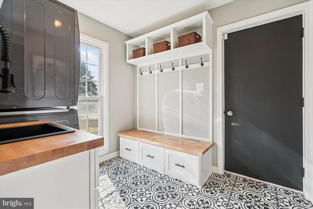 5709 FOGGY LN, Rockville, MD 20855