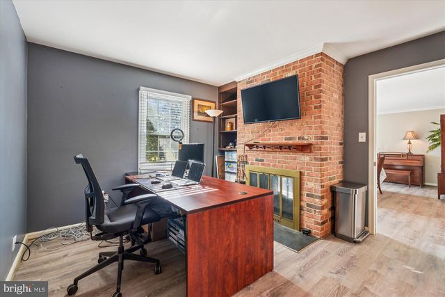 5709 FOGGY LN, Rockville, MD 20855