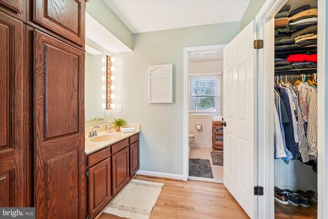 5709 FOGGY LN, Rockville, MD 20855