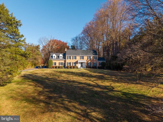 5709 FOGGY LN, Rockville, MD 20855