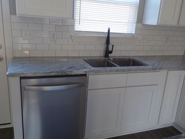 117 Timber Ridge, Searcy, AR 72143