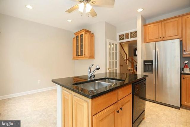 722 CAPITOL SQUARE PL SW, Washington, DC 20024