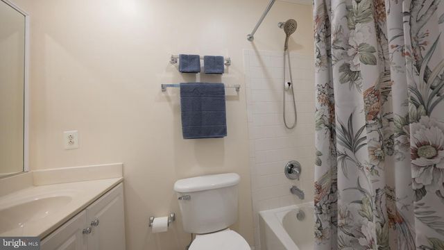 722 CAPITOL SQUARE PL SW, Washington, DC 20024