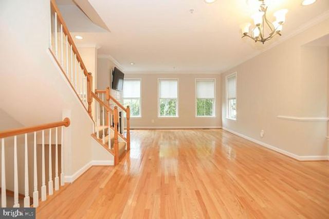 722 CAPITOL SQUARE PL SW, Washington, DC 20024