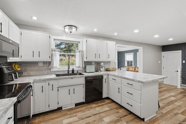 4356 County Road 60, Auburn, IN 46706