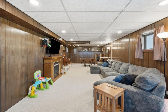 4356 County Road 60, Auburn, IN 46706