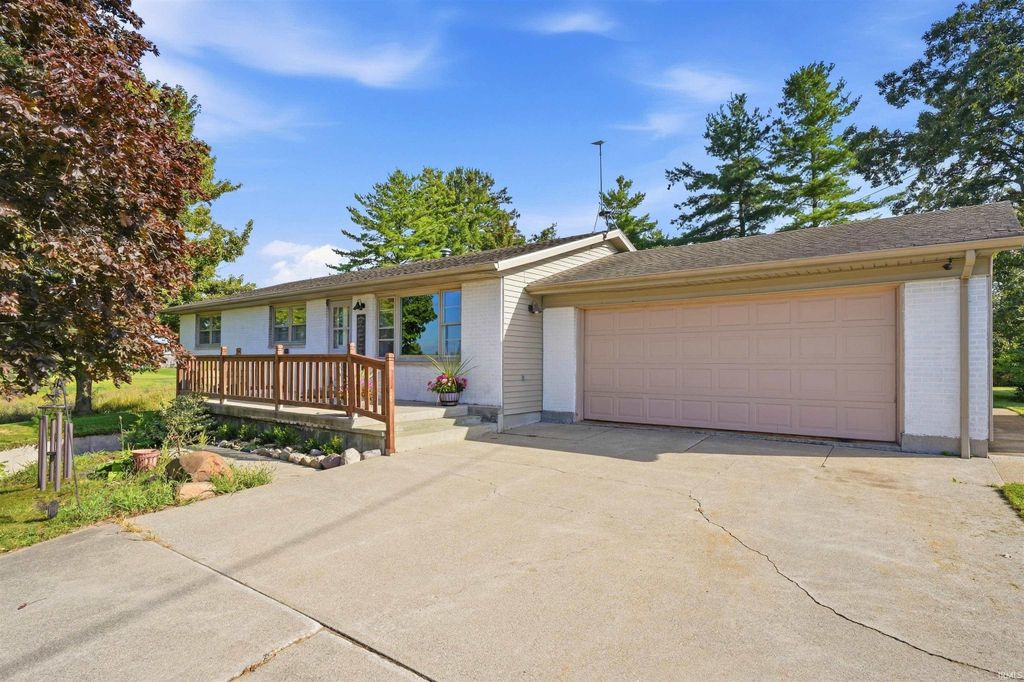 4356 County Road 60, Auburn, IN 46706