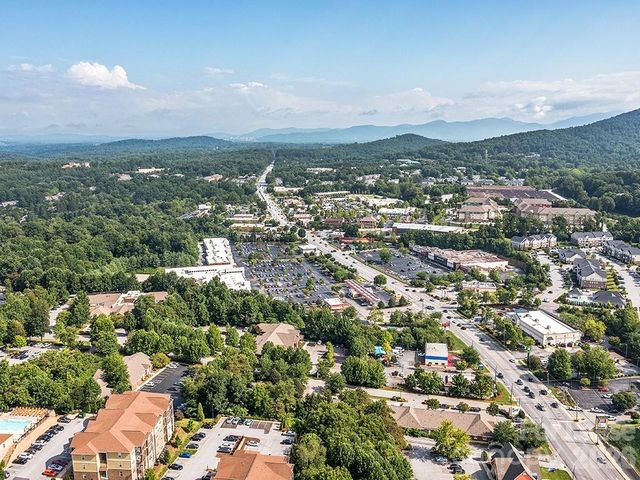 2 Walden Ridge Drive 115, Asheville, NC 28803