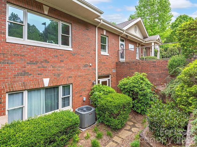 2 Walden Ridge Drive 115, Asheville, NC 28803