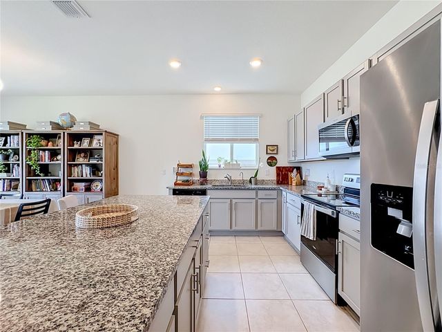 14210 59TH CIRCLE E, Bradenton, FL 34211