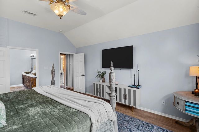 2718 Five Oaks Drive, Missouri City, TX 77459