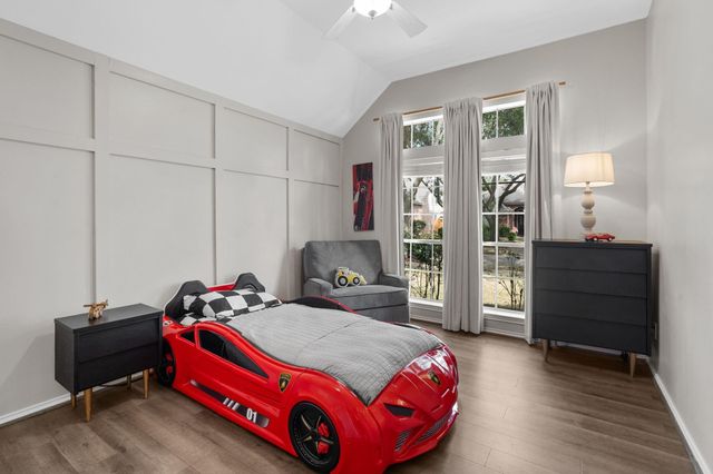 2718 Five Oaks Drive, Missouri City, TX 77459