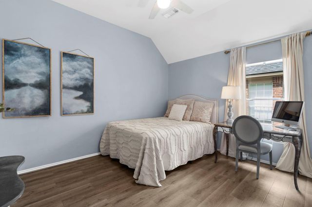 2718 Five Oaks Drive, Missouri City, TX 77459