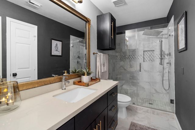 2718 Five Oaks Drive, Missouri City, TX 77459