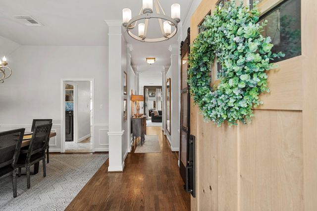 2718 Five Oaks Drive, Missouri City, TX 77459