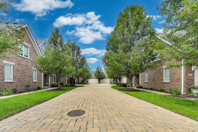 355 W FIRST Avenue, Elmhurst, IL 60126