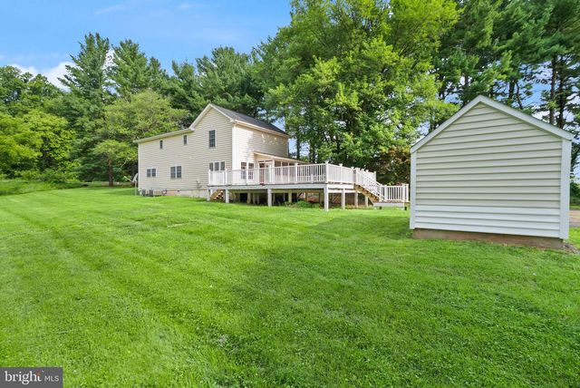 42277 CHESTNUT HILL LN, Leesburg, VA 20176
