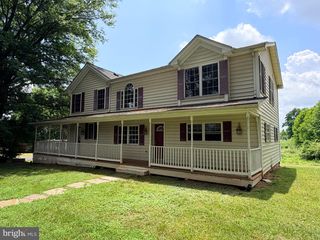 42277 CHESTNUT HILL LN, Leesburg, VA 20176