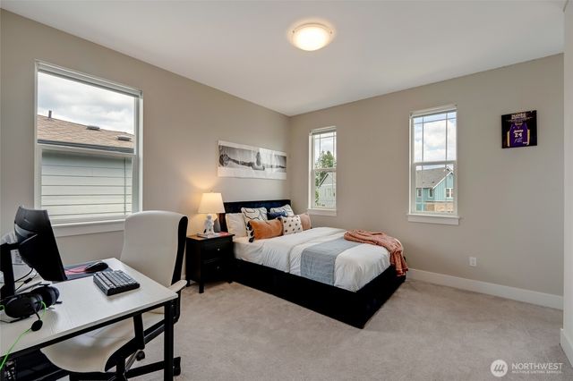 27015 235th Place SE, Maple Valley, WA 98038