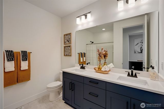 27015 235th Place SE, Maple Valley, WA 98038