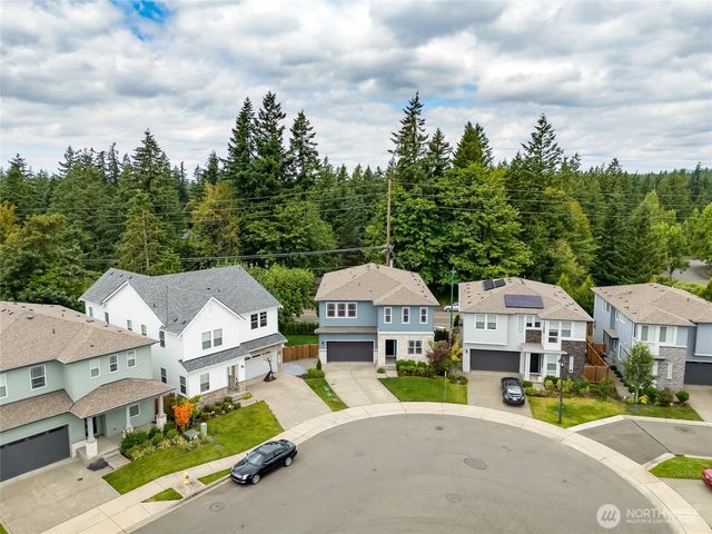 27015 235th Place SE, Maple Valley, WA 98038