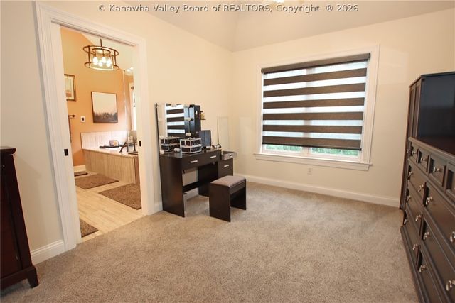 203 Yorktowne Place, Charleston, WV 25309