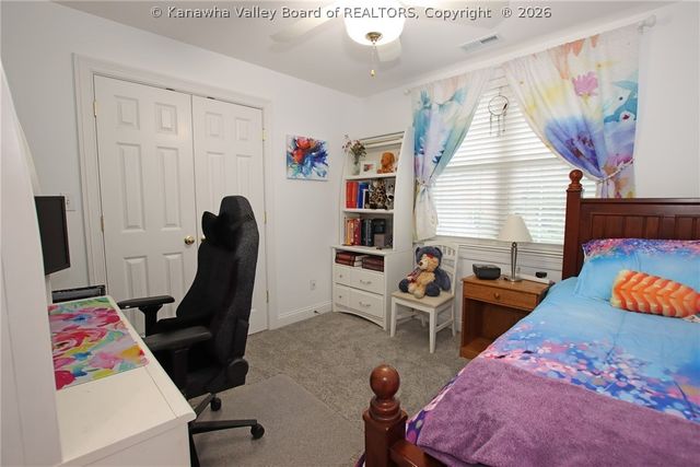203 Yorktowne Place, Charleston, WV 25309