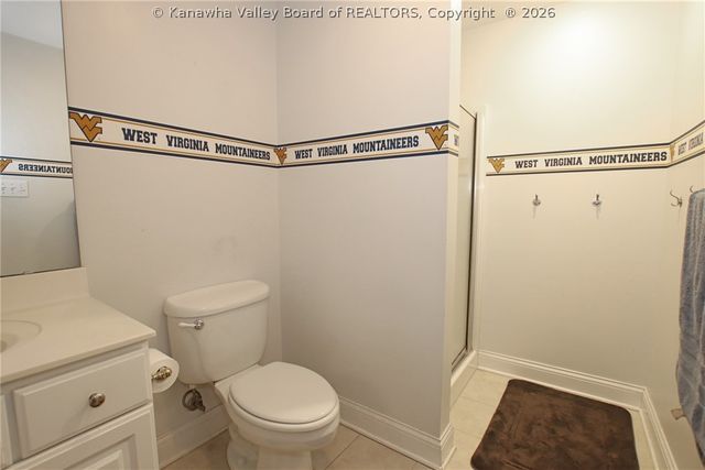 203 Yorktowne Place, Charleston, WV 25309