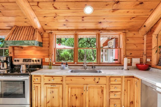 11186 270th AVENUE, Trevor, WI 53179