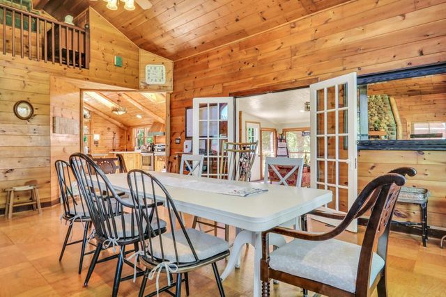 11186 270th AVENUE, Trevor, WI 53179