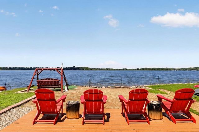 11186 270th AVENUE, Trevor, WI 53179