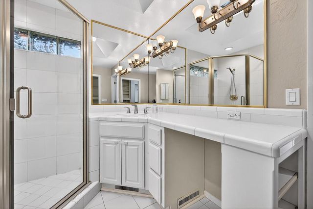 4337 Bannister Rd, Fair Oaks, CA 95628