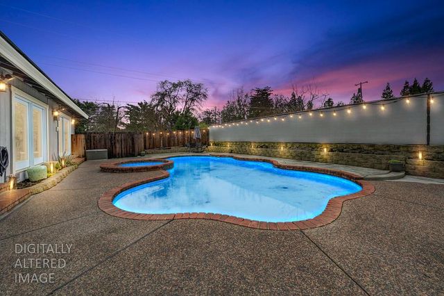 4337 Bannister Rd, Fair Oaks, CA 95628