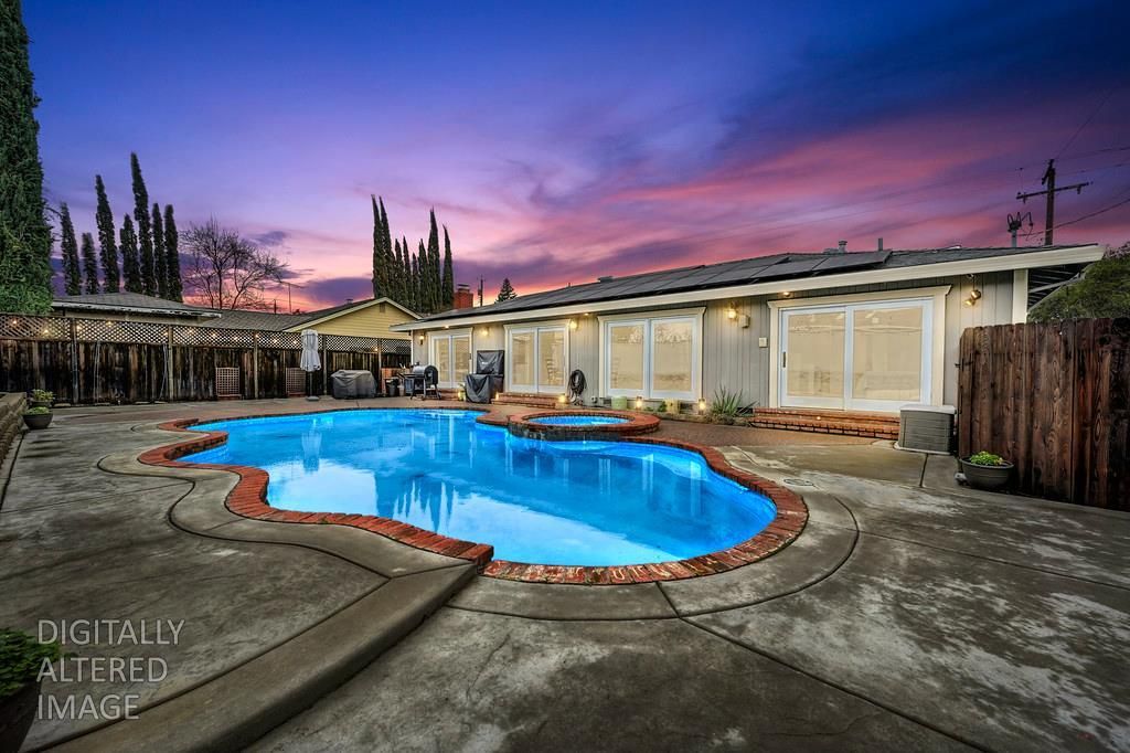 4337 Bannister Rd, Fair Oaks, CA 95628