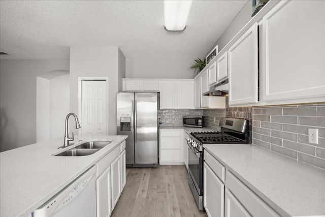 515 ELLA MAE DRIVE, Davenport, FL 33897