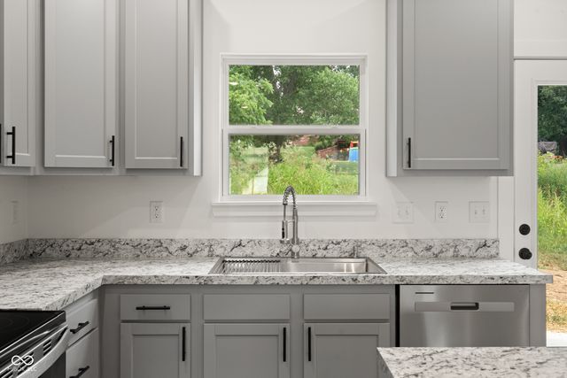 6021 Redberry Juniper Drive, Charlestown, IN 47111