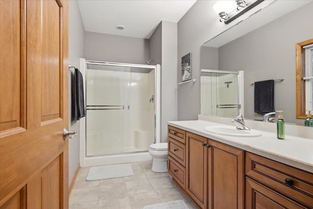 N7791 Maple Ridge ROAD, Oconomowoc, WI 53066